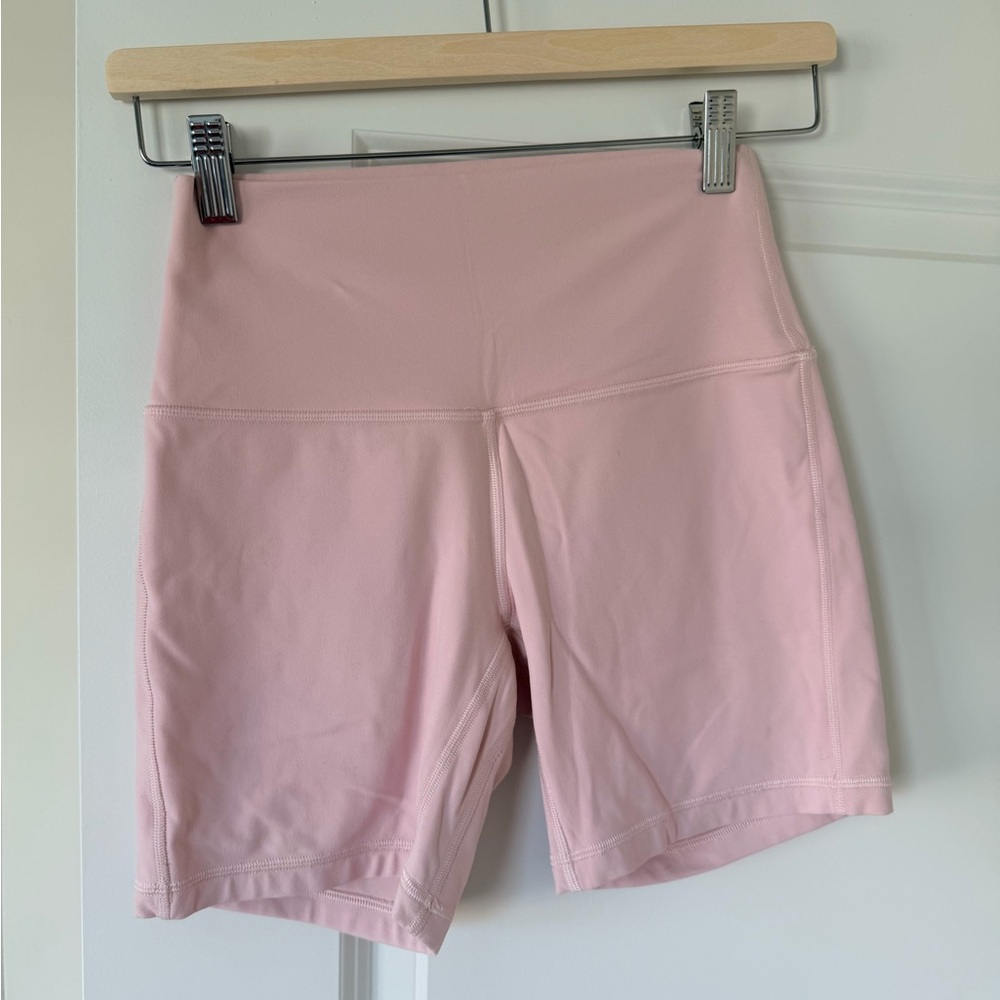 Lululemon Align  High-Rise Short 6” - Picture 2 of 4